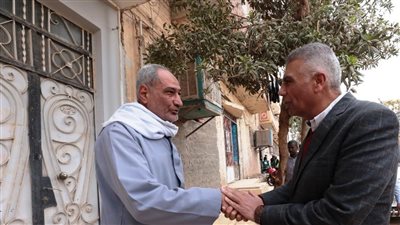 محافظ أسوان يشدد على تكثيف الحملات وتشديد الرقابة التموينية لضبط الأسواق