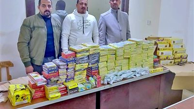 ضبط أكثر من 25 ألف قطعة ألعاب نارية في حملات بسوهاج