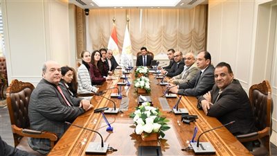 صبحي يبحث مع وفد لجنة رفع الأثقال بالبارالمبية الدولية استضافة بطولة العالم