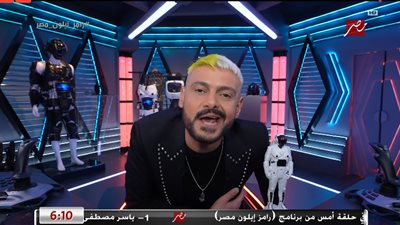 رامز جلال ساخرًا من محمد رجب.. عامل فيها من هوليود وهو من أمبابة