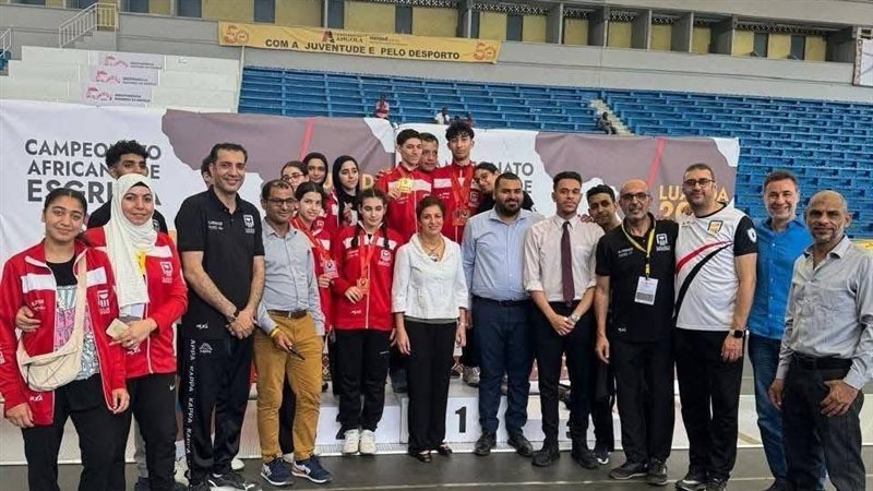 وزير الشباب والرياضة