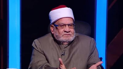 تحتاج إلى دراسة.. أحمد كريمة يثير الجدل حول روايات بالبخاري ومسلم (فيديو)