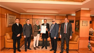 جامعة الفيوم: الإدارة العامة للموارد البشرية تحصل على شهادة المطابقة الدولية لأنظمة إدارة الجودة