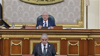 يليق بالعمال ويرسخ مبدأ المساواة.. النواب يكشفون أهمية مشروع قانون العمل الجديد