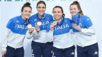 الازوري يفوز بذهبيتي الفرق 