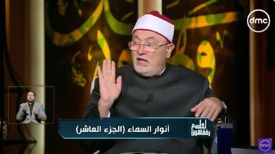 خالد الجندي: المنافقين يعتمدون على اختبار البيئة قبل نشر الفتنة (فيديو)