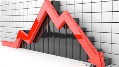 خبير مصرفي : الرسوم الجمركية تؤثر على زيادة معدلات التضخم