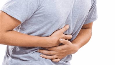 تسمم 3 أشخاص بعد تناولهم وجبة من محل حلويات بالشيخ زايد 