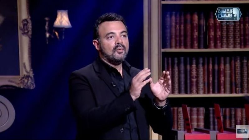الفنان عمرو محمود