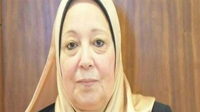 فى يوم القاضيات .. المستشارة فريال قطب علامة مضيئة فى النيابة الإدارية