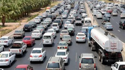 النشرة المرورية .. ازدحام متزايد في القاهرة والجيزة قبل الإفطار خلال رمضان