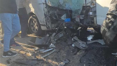 العربيات اتعجنت.. إصابة 11 شخصًا بحادث تصادم بين سيارتين في البحيرة 