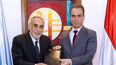 إذاعة القرآن الكريم تحصل على تلاوات وابتهالات نادرة للشيخين طه الفشني والطبلاوي