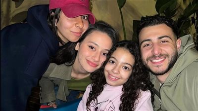  بتتكلم عربي .. مشهد مكة محمد صلاح في “كامل العدد” يلفت الأنظار ويثير تفاعل الجمهور