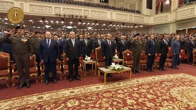 الرئيس السيسي: مصر لا تنسى أبناءها الأوفياء |فيديو