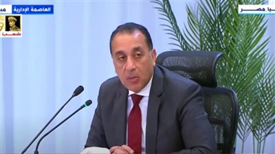 بعد كثرة الأنباء.. رئيس الوزراء يكشف حقيقة بيع بنك القاهرة| فيديو