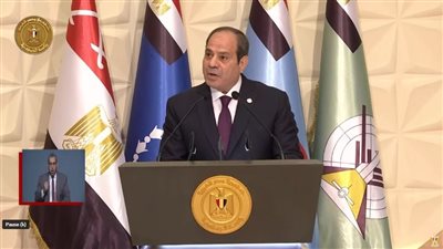 الرئيس السيسي: التاريخ يسطر بأحرف من نور المواقف الثابتة والحكيمة التي تخطوها مصر| فيديو