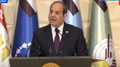 السيسي: شهداء مصر قدموا المثل والقدوة في التضحية للحفاظ على مقدرات الوطن