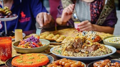 ما حكم تأخير الإفطارعمدًا في شهر رمضان؟ .. علي جمعة يجيب 