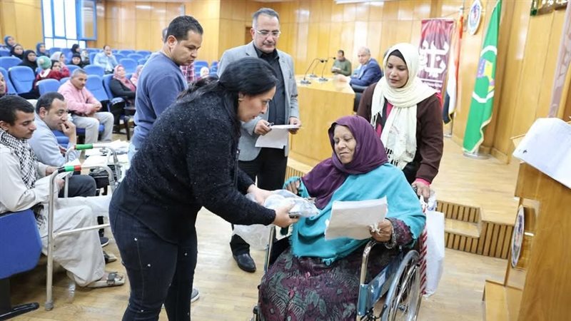 محافظ المنيا