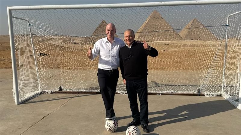 إنفانتينو وأبو ريدة