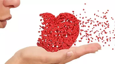 استشارية أسرية تكشف 4 علامات تدل على انتهاء الحب.. (فيديو)