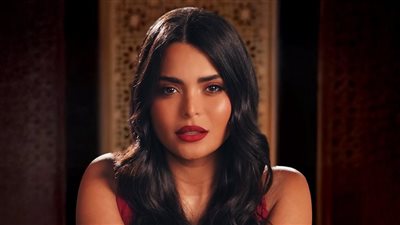  برسالة مؤثرة ..  أسماء جلال تحيي ذكرى وفاة والدها