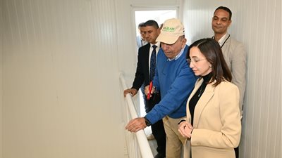 محافظ البحيرة تفتتح مشروع مبنى موزع الكهرباء في أبو المطامير.. صور