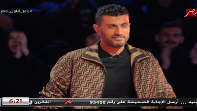 رامز ساخرًا من محمد سامي: 