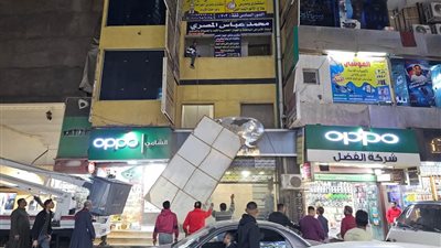 حملة لإزالة لافتات العيادات الطبية في أسيوط تثير الجدل بين الأطباء والمسؤولين