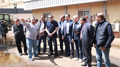 بسبب حريق الفجر..  وزير الصحة يوجه بنقل  خدمات إدارتي التراخيص والتكليف لديوان الوزارة