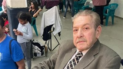 جنازة الفنان إحسان الترك عقب صلاة العصر من مسجد صلاح الدين بالمنيل