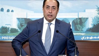  السفير حسام زكي يشيد بمسلسلي أشغال شاقة جدا و ولاد الشمس