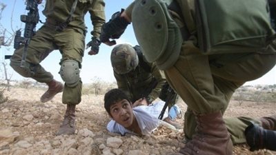 محلل سياسي: هناك مطالب بوقف الانتهاكات الإسرائيلية والالتزام بالاتفاقات الدولية (فيديو)