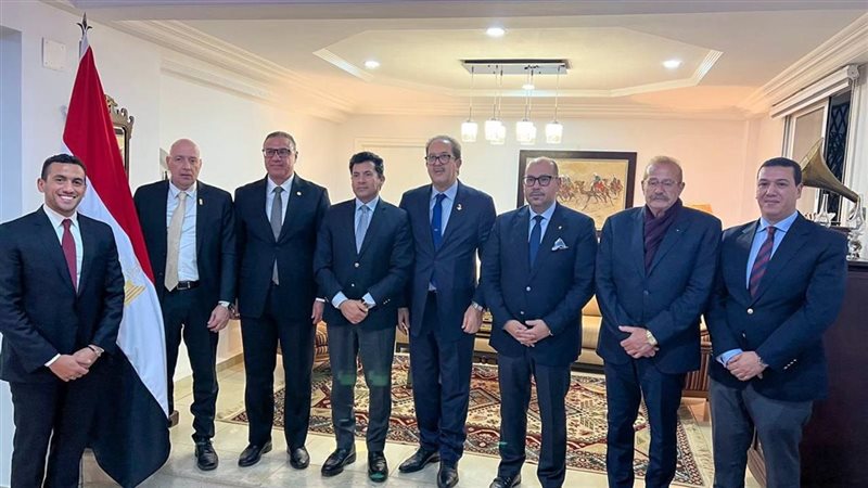 صبحي وإدريس والعريان