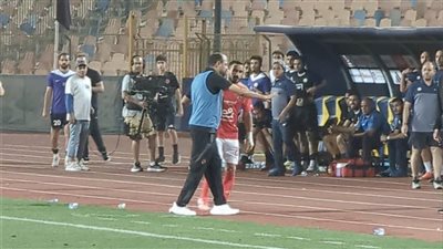 مصير علي معلول في الأهلي بعد لقطته المثيرة للجدل مع النحاس.. ناقد رياضي يكشف