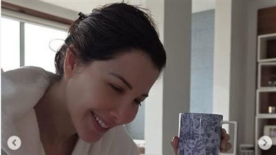 نانسي عجرم توجه رسالة مؤثرة لعائلتها وأصدقائها بعد الاحتفال بعيد ميلادها 