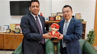 “معرض 1000 كوب”… متحف الحضارة يستقبل وفدًا صينيًا ويستضيف معرضًا ثقافيًا 