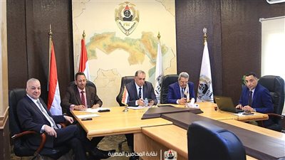 نقيب المحامين يؤكد إحالة المخالفين لقرار الإضراب العام إلى التأديب