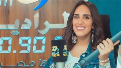 فاطمة مصطفى تعلن انتهاء مسيرتها في راديو 9090 بعد 10 سنوات خلف المكيرفون