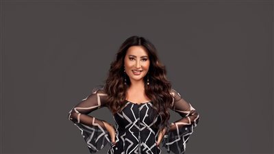 انتصارات أكتوبر مختلفة.. لطيفة تصل إلي مصر للمشاركة في افتتاح المتحف الكبير