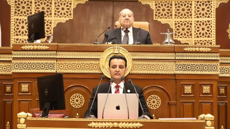 النائب أحمد زكريا