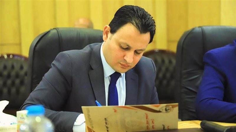 محمود تفاحة المحامي