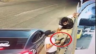 ضبط 4 متهمين .. فى واقعة قذف معرض سيارات بالحجارة من أعلى كوبرى عرابى 