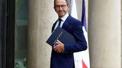 بعد فوز«برونو ريتايو» بزعامة حزب الجمهوريين : الإليزيه هو الهدف القادم