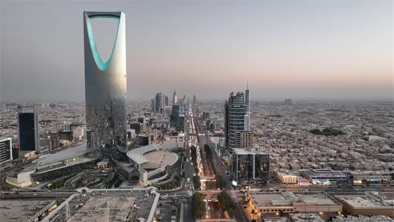 طفرة عمرانية مدفوعة