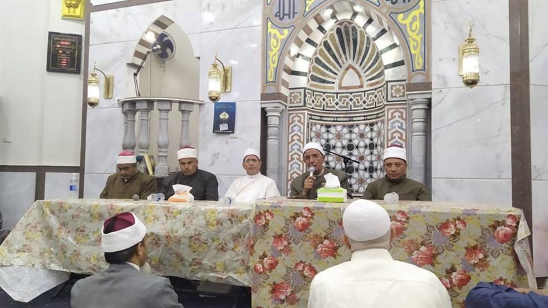 جانب من الندوه