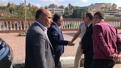 مش ملتزم بالأسعار.. محافظ الدقهلية يزيل منفذ بيع خضروات بالشيخ حسانين