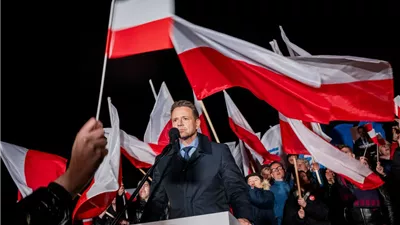 بولندا تستعد لجولة إعادة رئاسية متقاربة مع صعود اليمين المتطرف