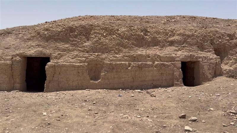 طواقي فرعون بنقادة